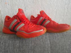 Hlavní foto k inzerátu č. 104390 - Rok staré adidas vel.40-500 Kč