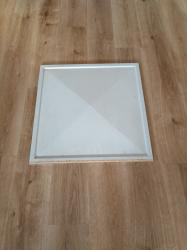 Hlavní foto k inzerátu č. 107570 - Prodám 40 ks stropních panelů 610x610x13.1000Kč