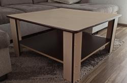 Hlavní foto k inzerátu č. 108766 - Dobrý den. Prodám konferenční stůl. Výška 45cm,...
