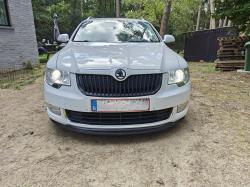 Hlavní foto k inzerátu č. 116876 - Na prodej bílá Škoda SuperB combi 2.0 TDI 4x4, ...