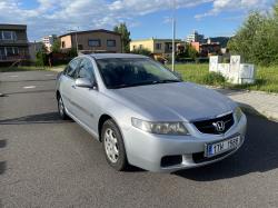Hlavní foto k inzerátu č. 127335 - Prodám osobní automobil Honda Accord za 45000 K...