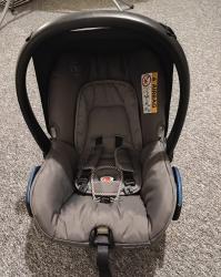Hlavní foto k inzerátu č. 134494 - Prodám dětskou autosedačku 0-13 kg Maxi Cosi Cí...