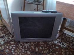 Hlavní foto k inzerátu č. 50320 - Daruji starší televizi Philips, plně funkční. S...