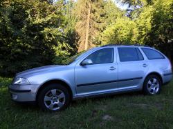 Hlavní foto k inzerátu č. 51434 - ⭐ i na SPLÁTKY  škoda octavia combi II 1.9TDI 7...
