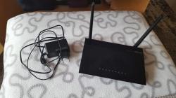 Hlavní foto k inzerátu č. 74710 - Prodám Wi-Fi router Asus  ASUS RT-AC750  Dvoupá...