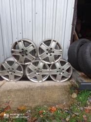 Hlavní foto k inzerátu č. 81512 - Prodám disky na Vw Passat + 2 letní pneu   205/...