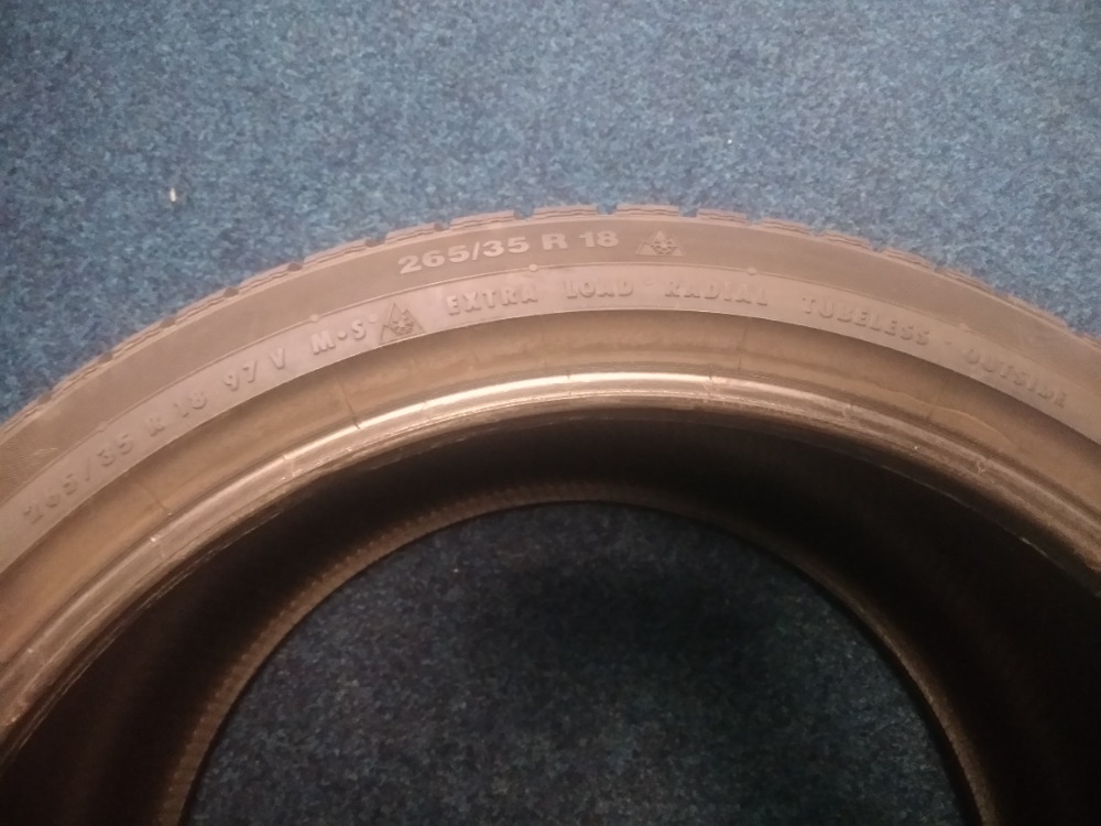 Dobrý den, prodám 2x zimní pneu Continental 225/40 R 18 92 V M.S EXTRA ...