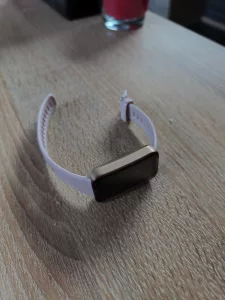 Inzerát č. 138375 - Fitness náramek Huawei Band 8    fitness náramek • 1,47" ...