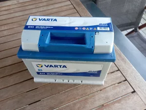 Inzerát č. 138419 - Prodám autobaterii Varta Blue Dynamic 12V, 74Ah, 680A, E1...