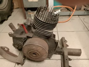 Inzerát č. 139394 - Prodám motory Tatran magnet cena doh
