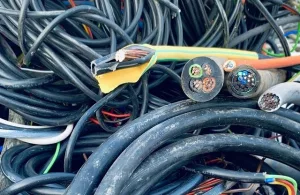 Inzerát č. 139461 - Koupím kabely svářečky triodiny   Elektro motory trafa že...