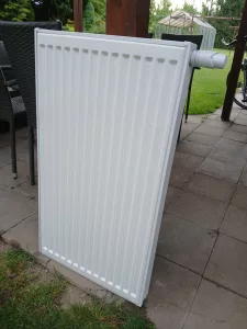 Inzerát č. 139561 - Prodám novy radiátor značky mexen c11. Rozmer 90x50. Včet...