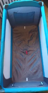 Další foto k inzerátu č. 139526 - Cestovní postýlka. 200kč