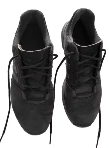 Inzerát č. 139872 - Černé kvalitní volnočasové boty v perfektním stavu Adidas...