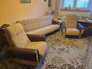 Inzerát č. 140084 - Prodám sedací soupravu. Cena 1500 Kč