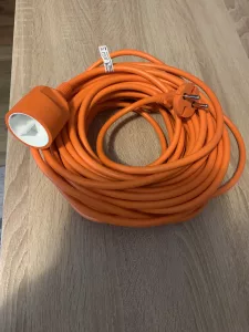 Inzerát č. 140517 - Prodám prodlužovací kabel 20m nový, zakoupený v Kauflandu...