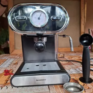 Inzerát č. 141763 - Prodám nevyužitý pákový espresso kávovar SILVERCREST.  Tr...
