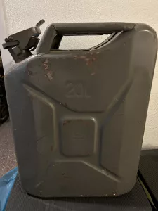 Inzerát č. 141957 - Prodám kanystr 20 l  Cena: 300.-Kč