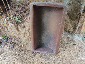 Inzerát č. 141982 - Prodám betonové korytko 80/45cm cena 400kč mp