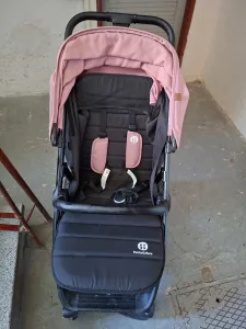Inzerát č. 142067 - Prodám dětský kočárek Petite&Mars Airwalk - Rose Pink za ...