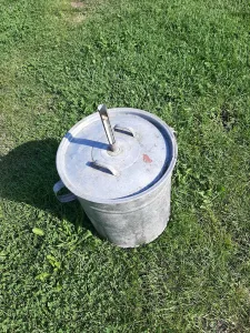 Inzerát č. 142419 - Prodám zavařovací hrnec obsah 30 l s teploměrem.  Cena 29...