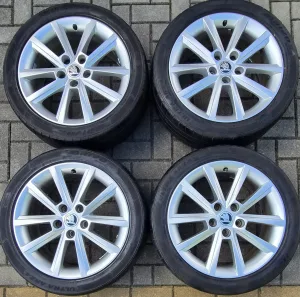 Inzerát č. 142626 - Prodám alu sadu disků originál ŠKODA OCTAVIA 3 model TERO...