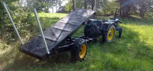 Inzerát č. 142914 - Prodám jednonapravovy třistranný hydraulikou sklapěný vle...