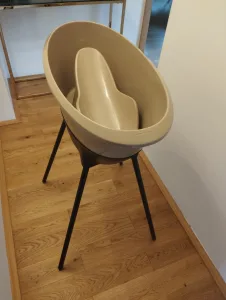Inzerát č. 142919 - Prodám dětskou vaničku pro koupání miminka , vhodné od 0-...