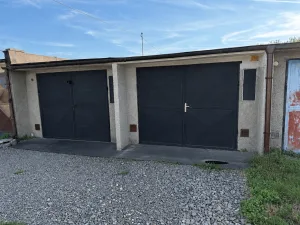 Inzerát č. 143258 - PRONÁJEM GARÁŽE za tratí v Třinci. 22 m2, elektřina a poz...