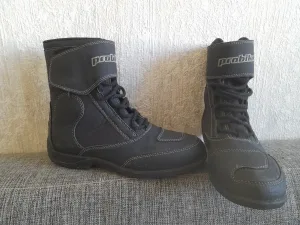 Inzerát č. 143450 - Rok staré moto boty vel.40-25,5 cm-1000 Kč