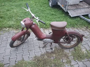 Inzerát č. 144295 - Jawa 550, bez TP, 1958. Háže jiskru, řadí, viz. foto. Cen...