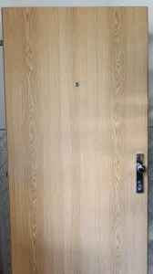 Inzerát č. 145329 - Prodám protipožární dveře kompletní šíře 80 cm . Mají bez...
