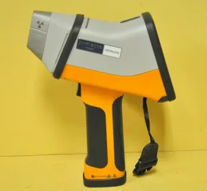 Inzerát č. 145839 - Hitachi X-MET8000 Expert handheld XRF Analyzer   Technick...